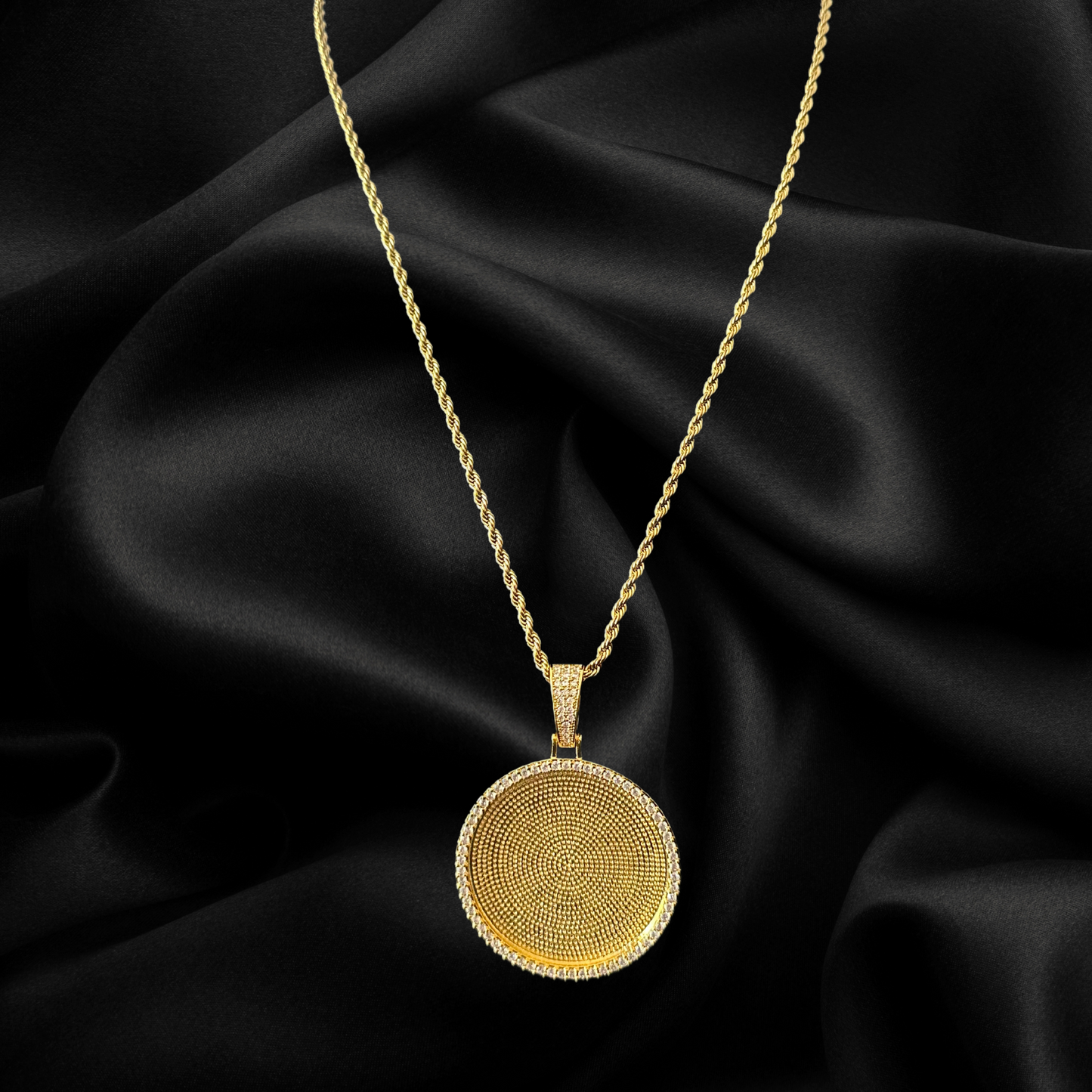 Medium Hip-Hop Photo Necklace